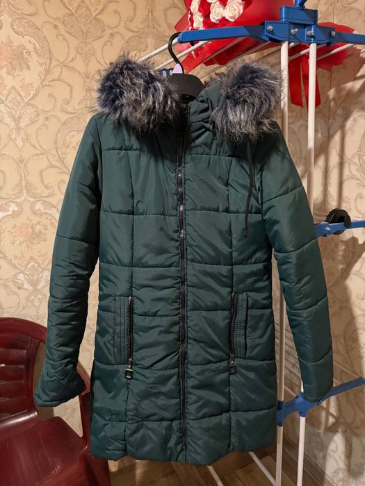 жіноча зимова куртка