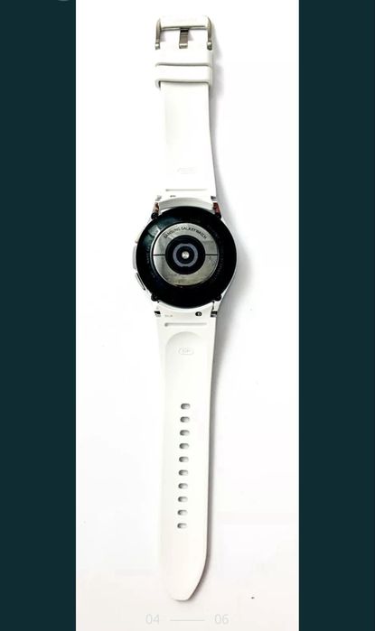 Смарт-часы Samsung Galaxy Watch4 Classic 42mm Silver
