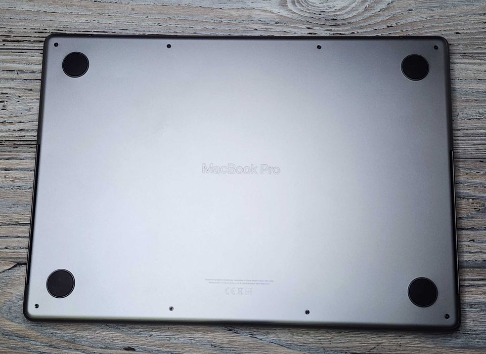 MacBook Pro 14 2021 Space Gray M1 Pro 32/512 гарантия магазин 900$
