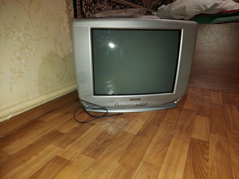 Продам телевизор Daewoo.