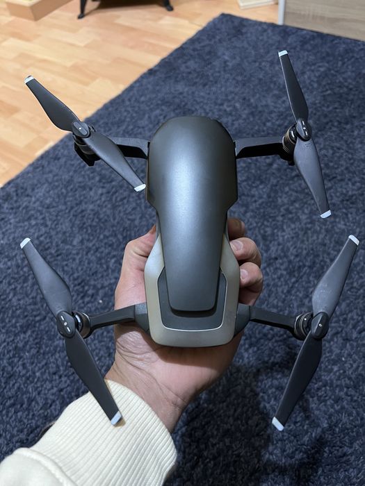 …..drone Mavic air ….