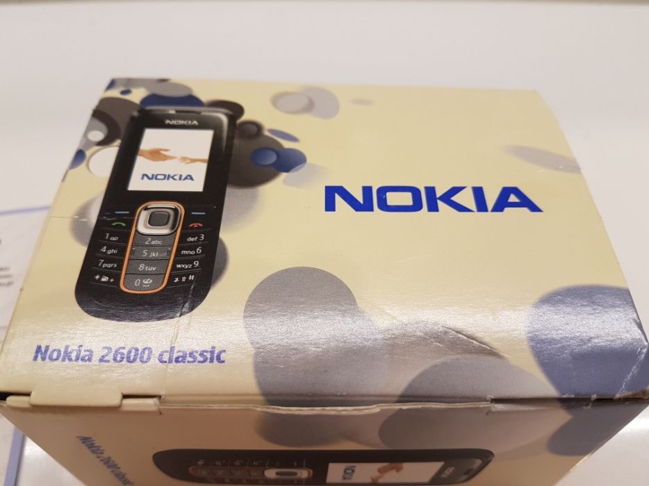 Nokia 2600 classic oldschool kolorowy zestaw 2x obudowa oryginal