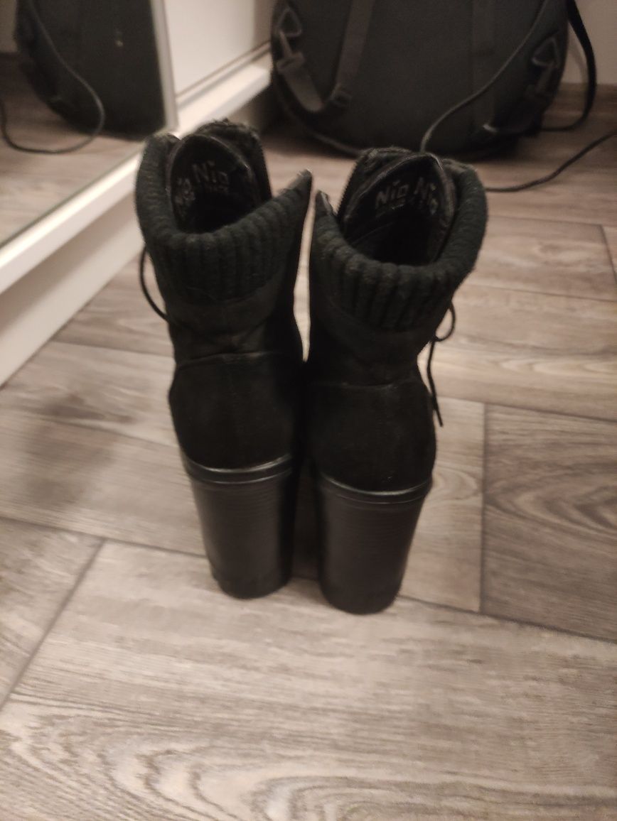 Buty botki czarne