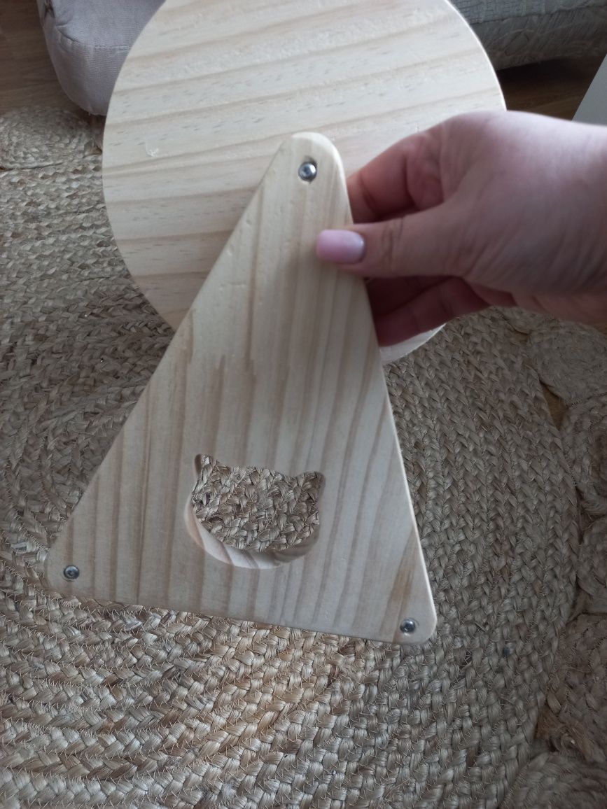 Drapak drewniany dla kota