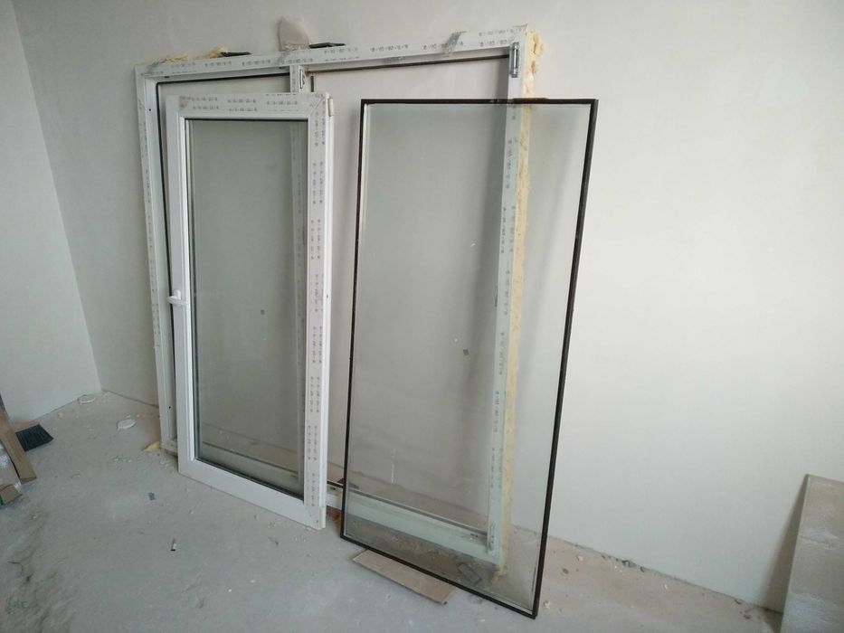 Металопластикове вікно Rehau Ecosol Design 60