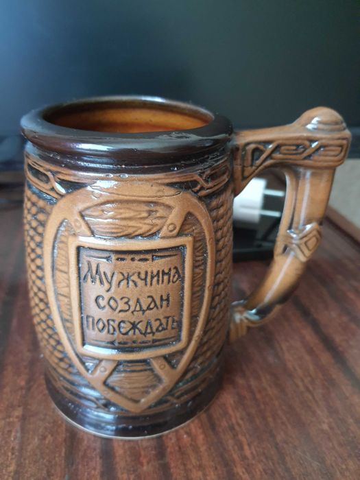 Кружка большая,молочник -керамика .