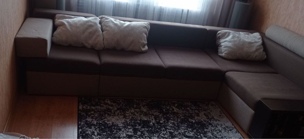 Розкладающийся диван