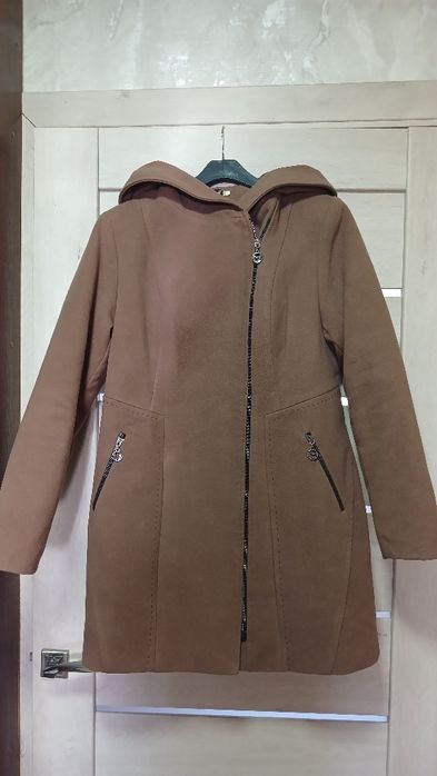 Пальто весна-осінь