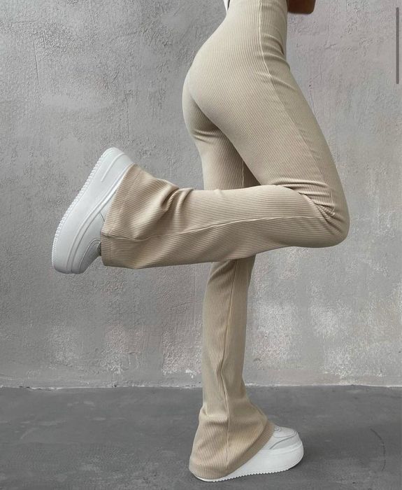 Лосіни (легінси) кльош в рубчик