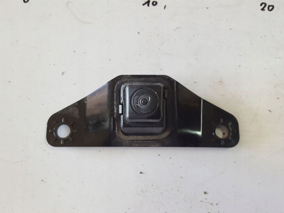 TOYOTA LAND CRUISER 150 LIFT 18-22r KAMERA COFANIA TYŁ