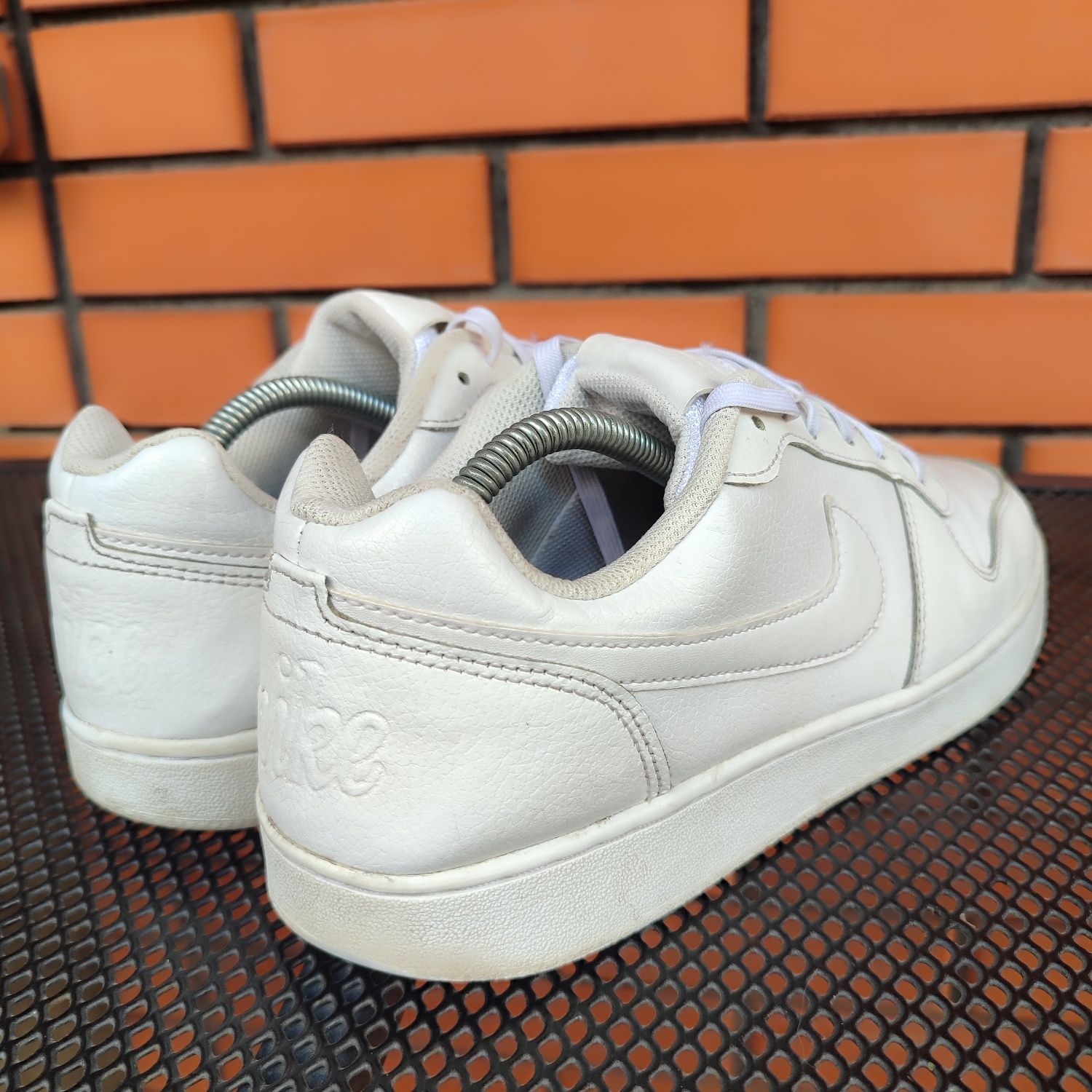 Кроссовки Nike 43 размер (оригинал)