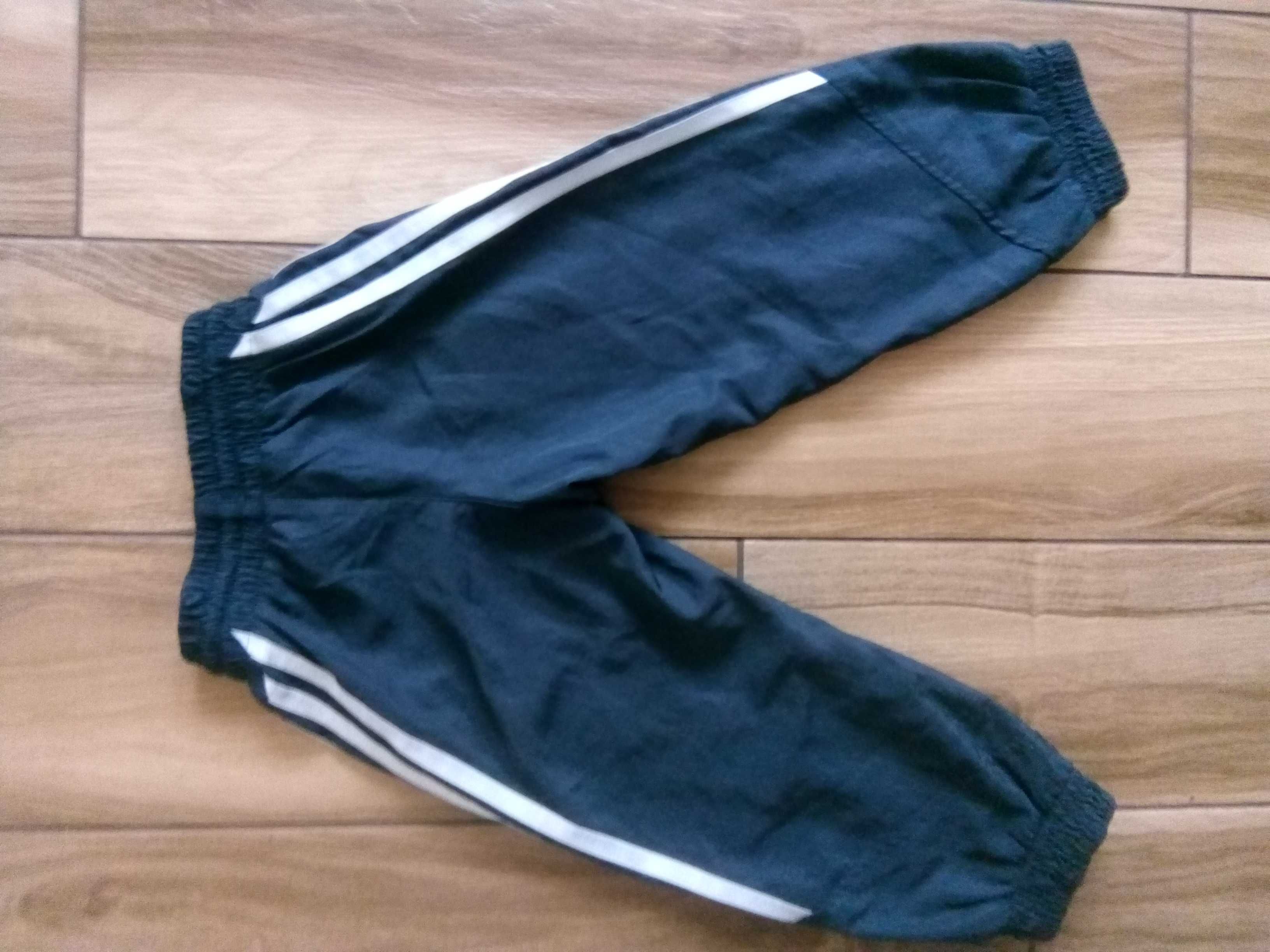 Spodnie, dresy Adidas rozm 92