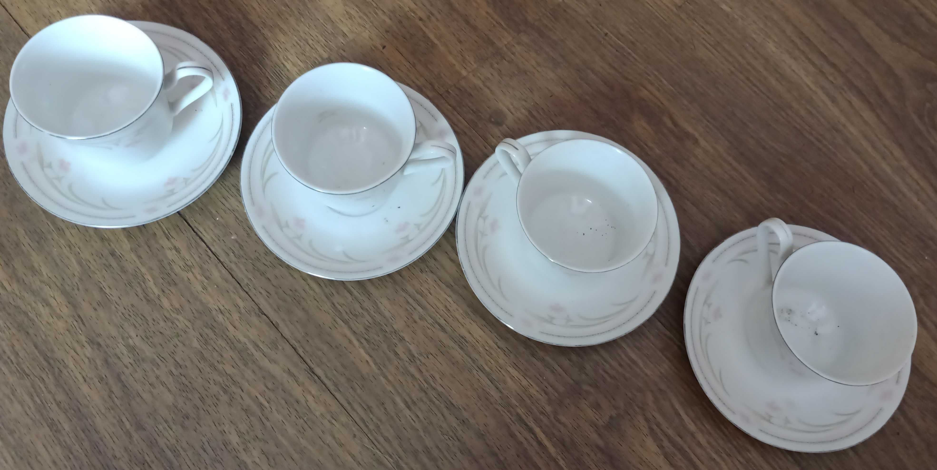 Serwis kawowy porcelana angielska wzorowany vintage retro 4 szt