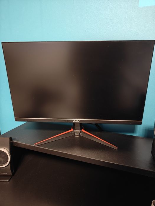 Komputer gamingowy + monitor
