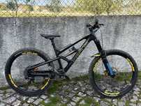 Bike Focus Full Extras