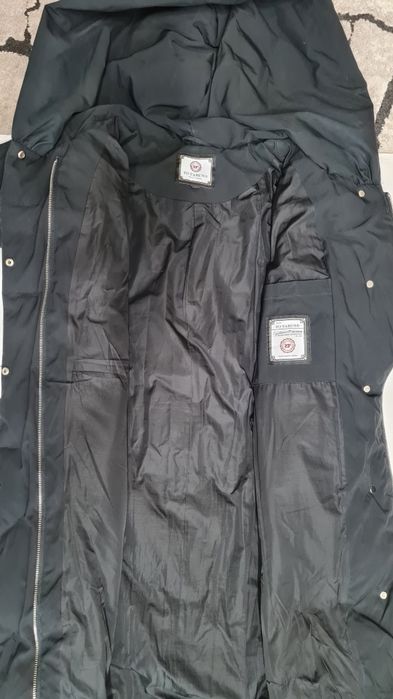 Жіночий пуховик VO-TARUN, розмір М
розмір 2 46):