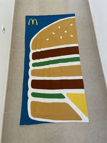 Toalha de praia McDonald’s