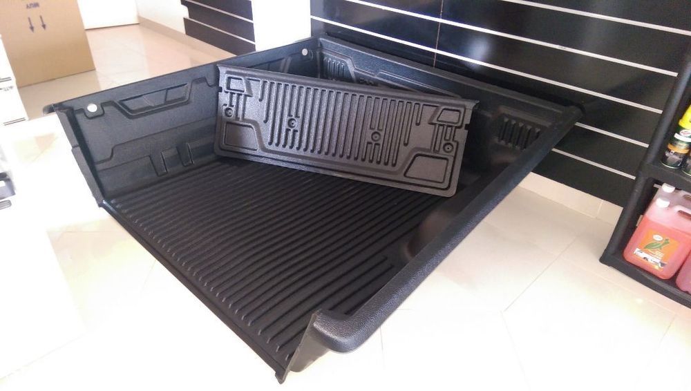 Fundo de caixa Toyota Hilux Cabine dupla