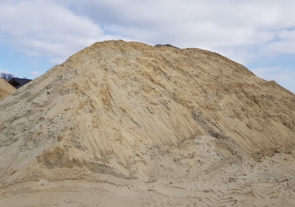 Piasek,podsypka,ziemia,tłuczeń- transport do 25t