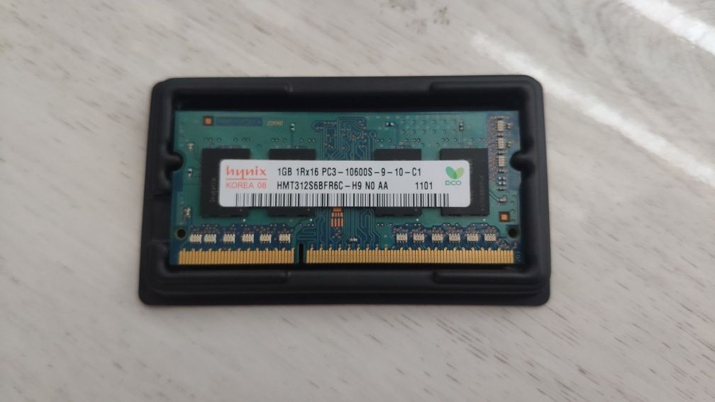 Пам'ять Hynix 2 GB (для ноутбуків)