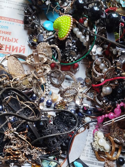 Продам Бижутерия 6 кг