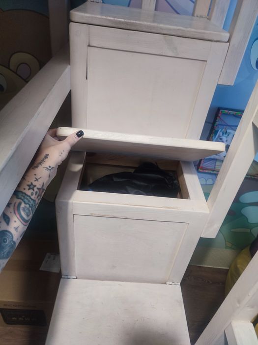 Ліжко-горище з цільної сосни