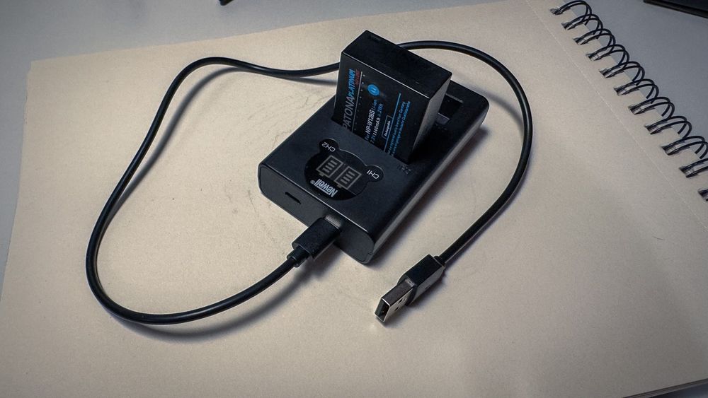 Fujifilm XT30 II Body + extra bateria z ładowarką + pasek Smallrig