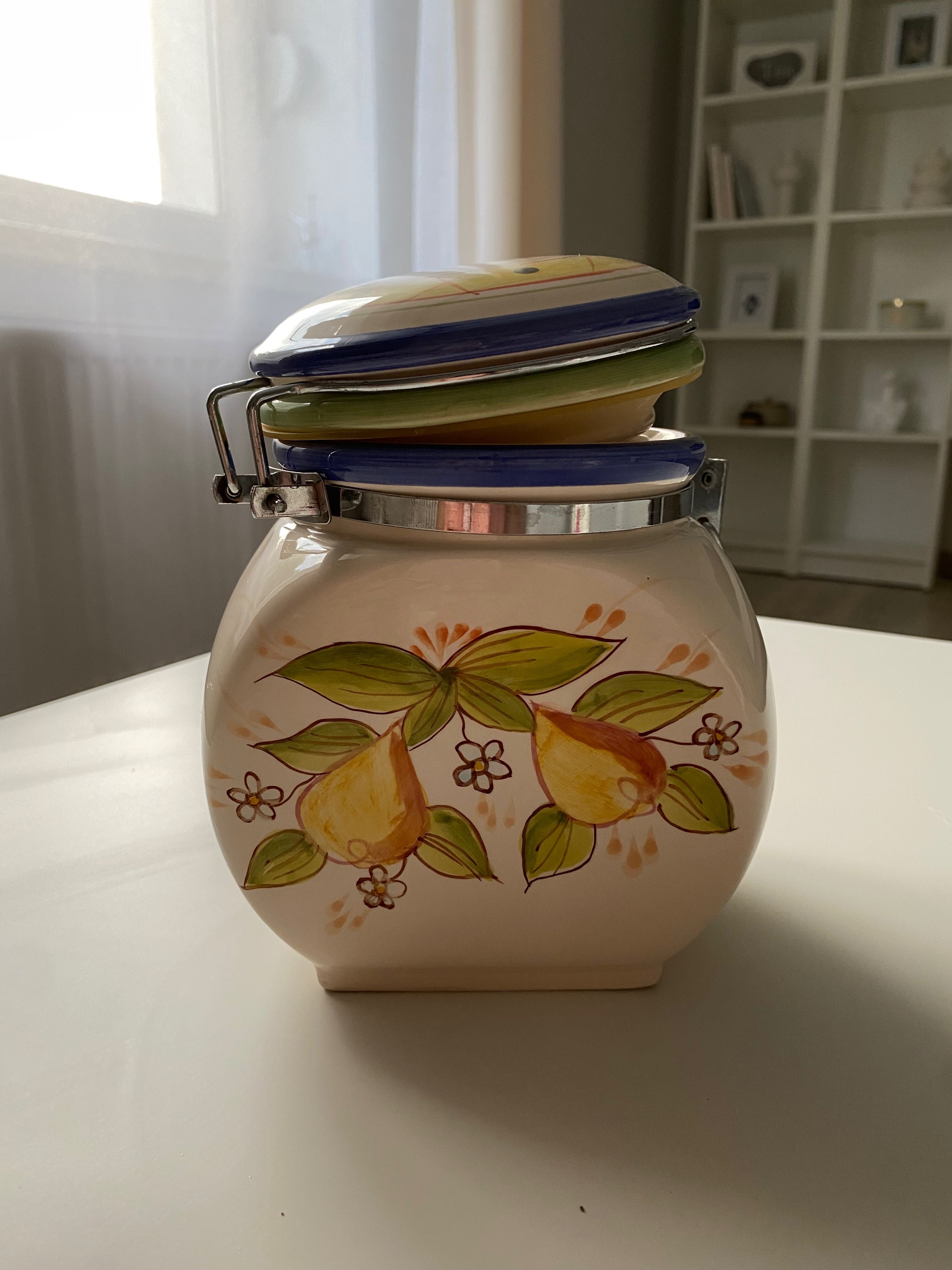 Pojemnik cytrynki bezowy retro