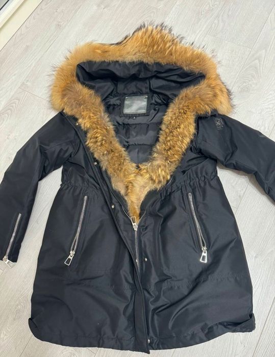 Зимова парка з натуральним хутром