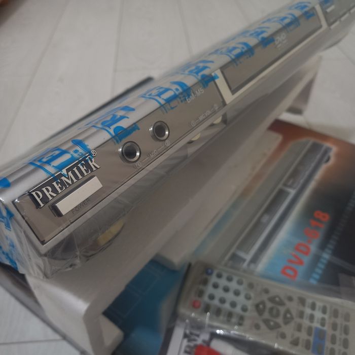 ретро DVD-програвач