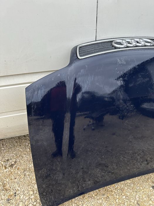 Maska klapa przód audi a4 b5  LY5L