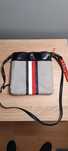 Torba listonoszka Tommy Hilfiger
