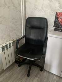Кресло офисное состояние на фото