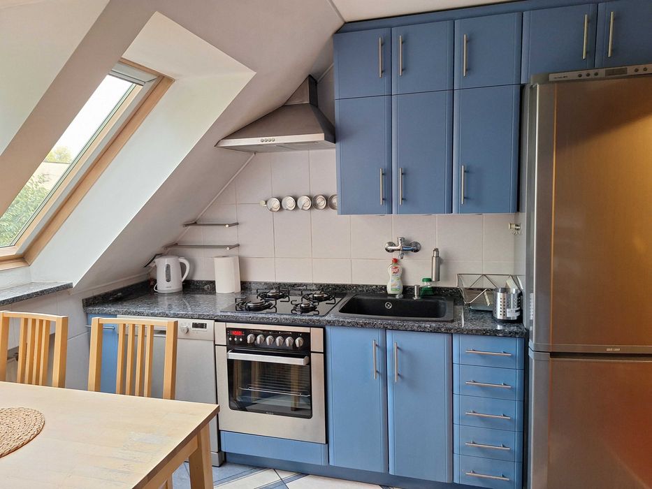 Dla studentów-mieszkanie w domku jednorodzinnym w Gliwicach-Łabędach