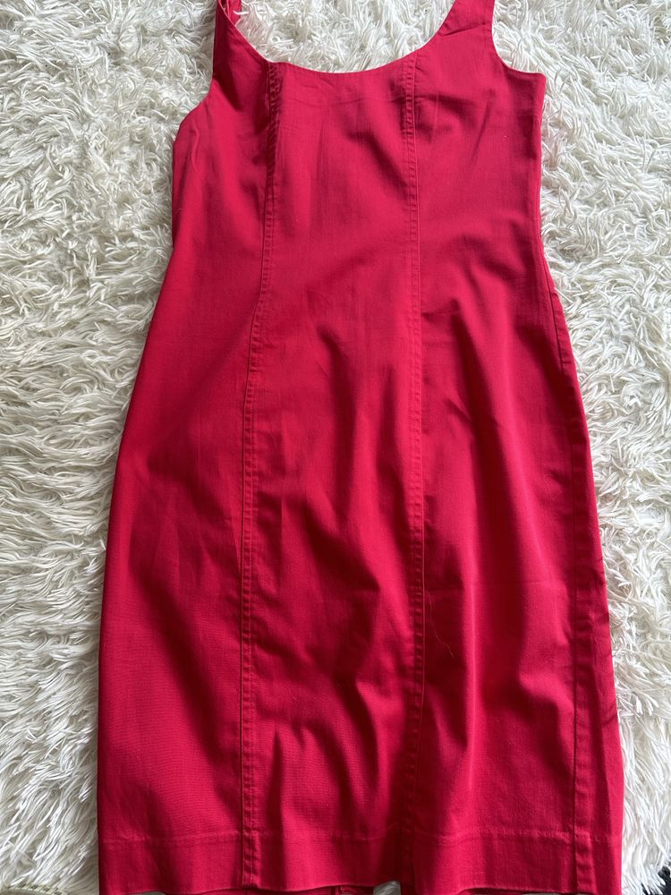 Czerwona sukienka rozmiar 34
