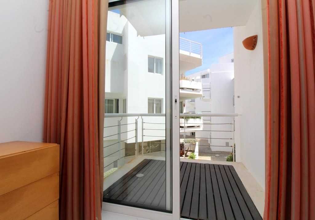 Apartamento T1+1 - até 5 PAX - Urb. Golden Club Cabanas, Algarve