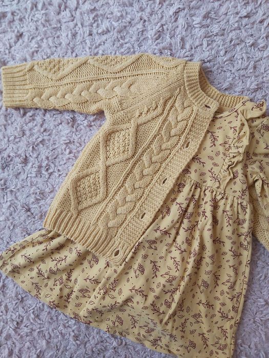 Sukienki i sweterki r. 80/86