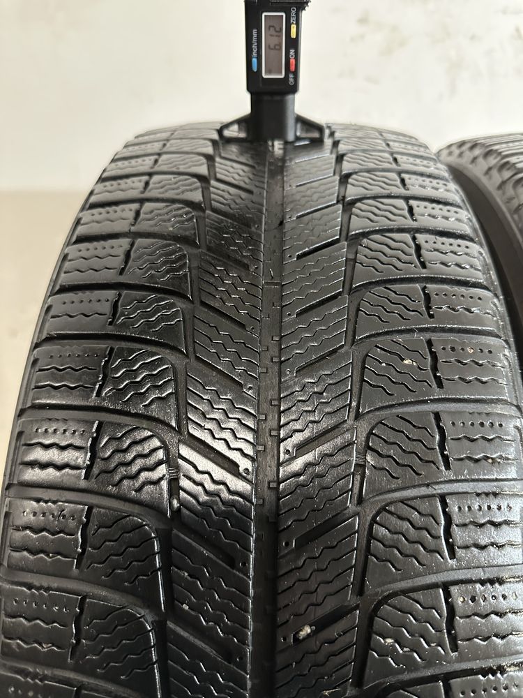 Michelin X Ice 215/55r17 зимова