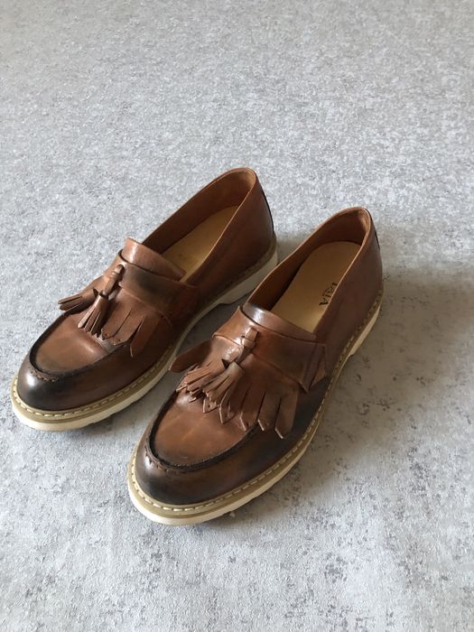 Італійські чоловічі лофери TATA