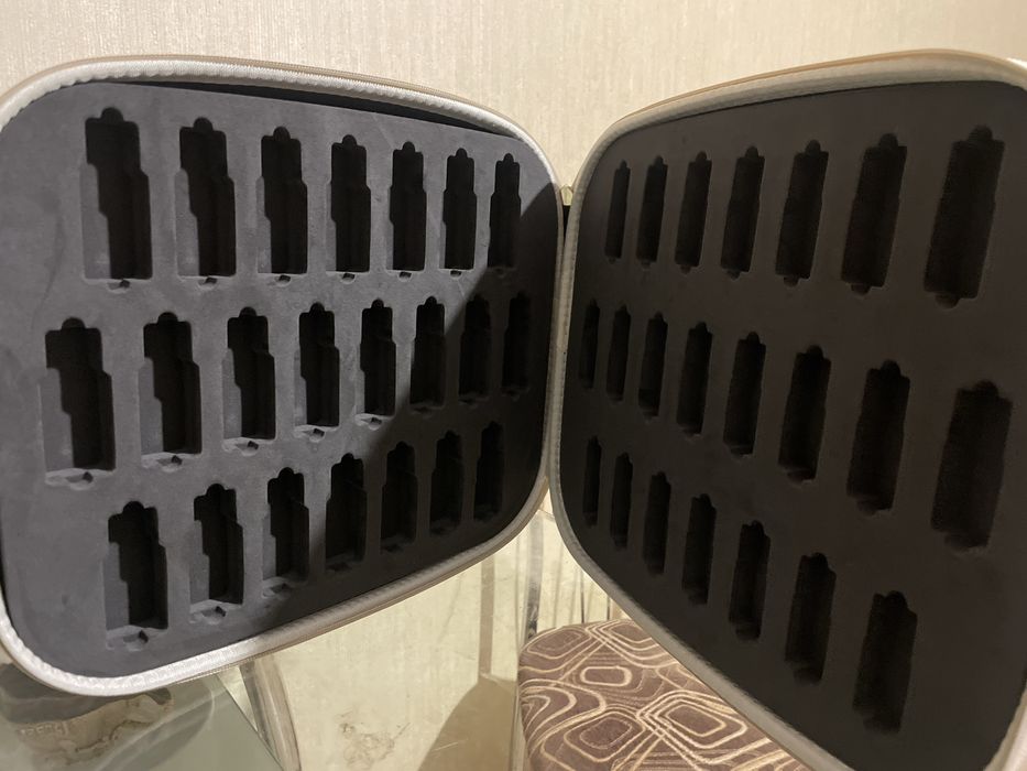 Кейс для зберігання і транспортування ефірних олій компаніі Янг Лівінг