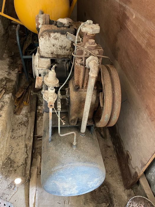 Compressor a Combustão