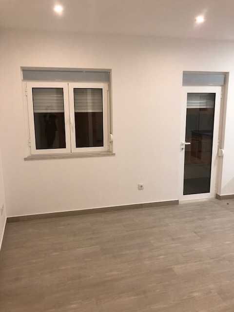 T1 para arrendar em Bucelas