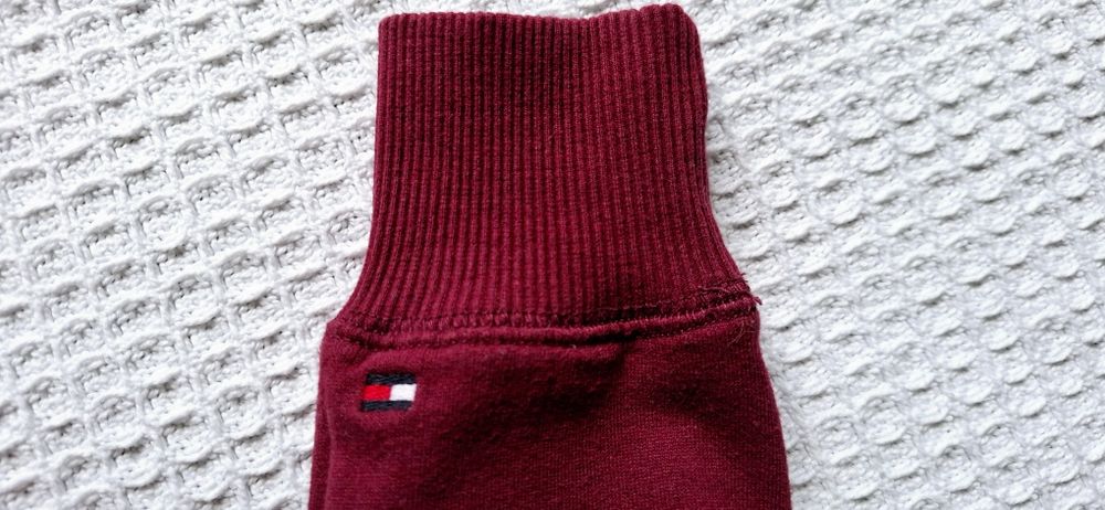 Tommy Hilfiger, bluza z kapturem, roz. 122cm