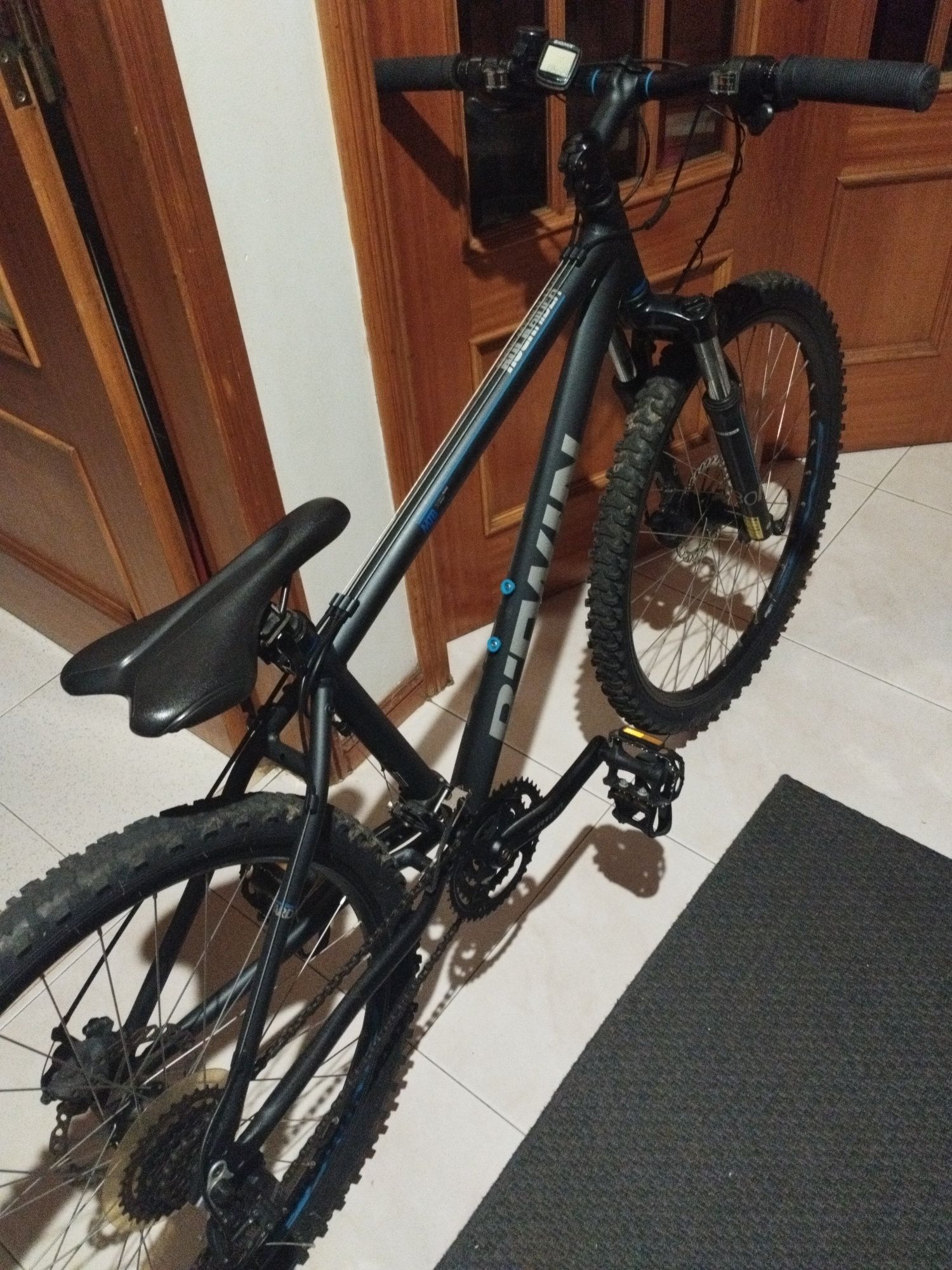 Bicicleta modelo Rockrider500