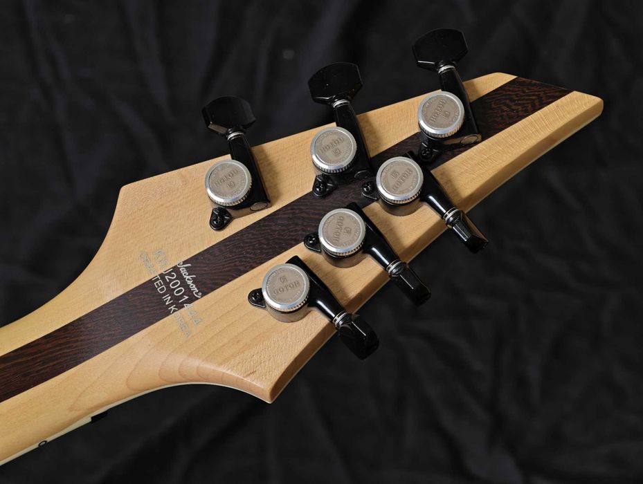 Jackson Pro Series Dinky® DK Modern Ash HT6