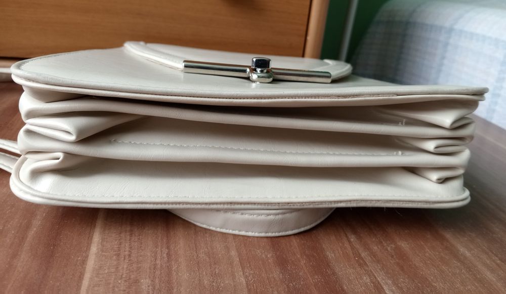 Torebka kremowa Rafael