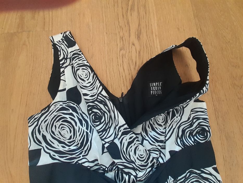 Sukienka jedwabna Simple, rozm. 38