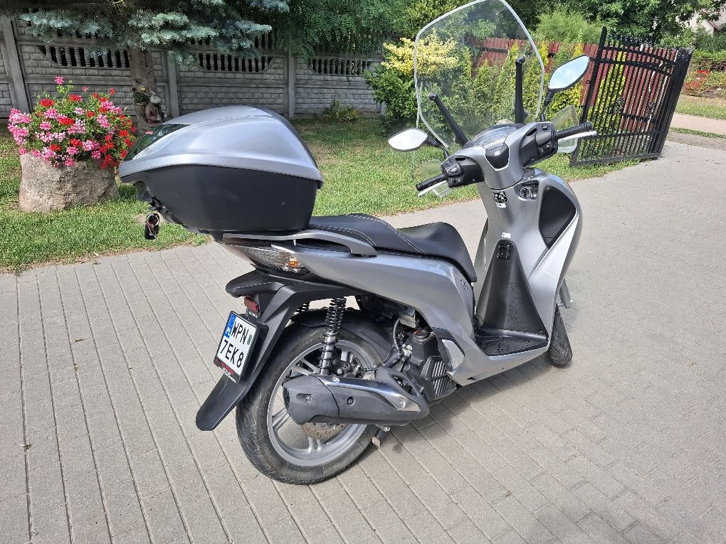 Skuter Honda SH125i