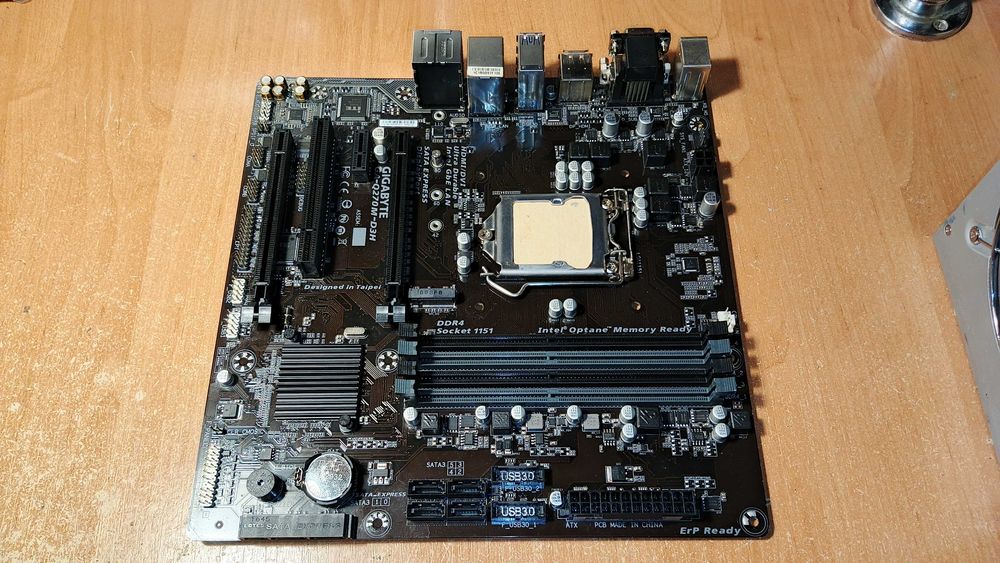Материнская плата под ремонт HD6870/1151/AM3+/1155/1150(РАДИАТОРЫ)SSD