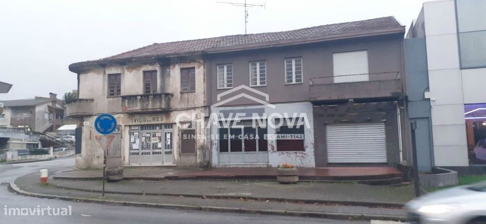Prédio Comercial na Arrifana em Santa Maria da Feira